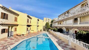 Bungalow, 2 Bedrooms, Terrace | Pool | Outdoor pool