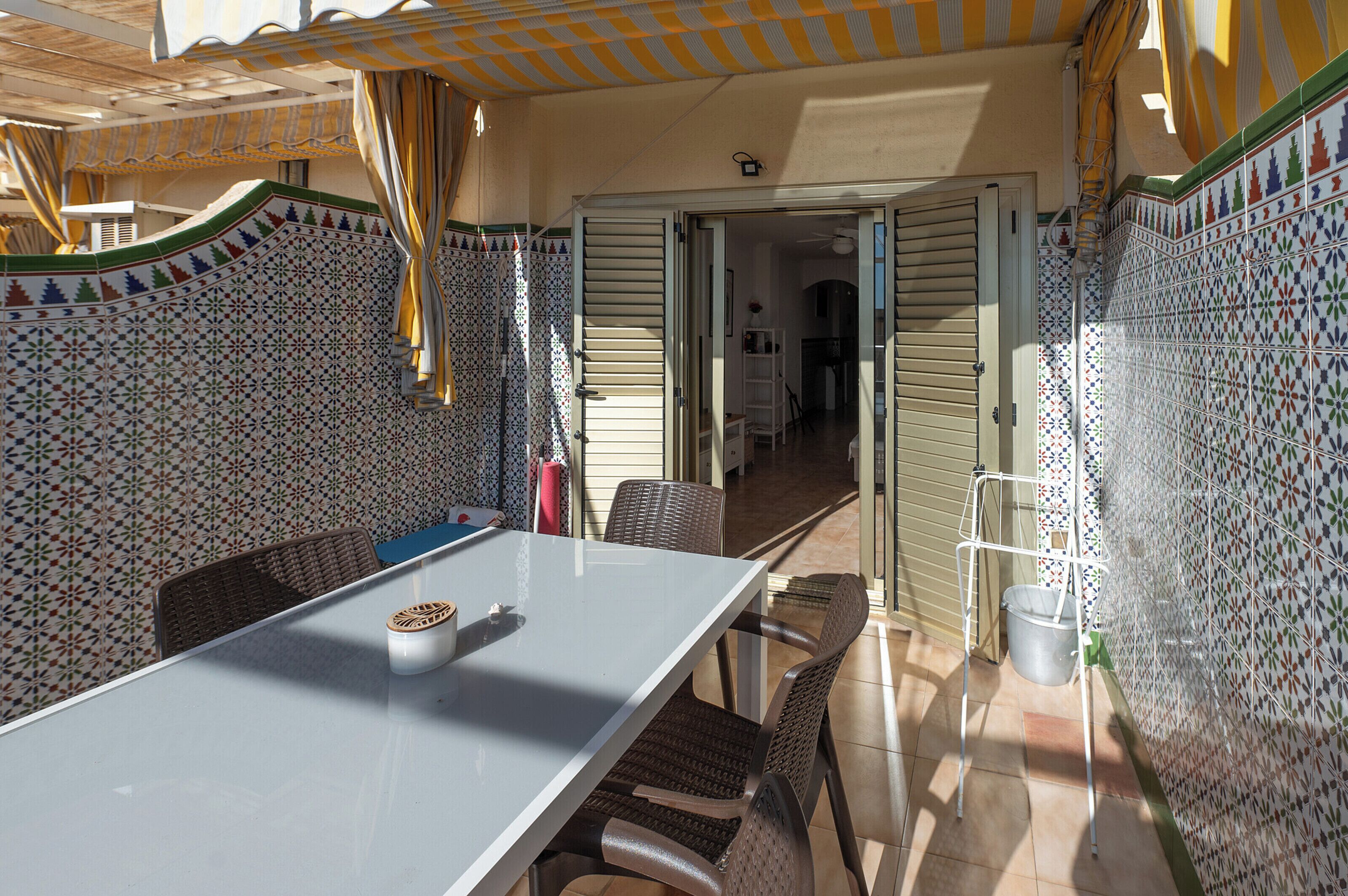 Bungalow, 2 kamar tidur, teras | Ruang makan
