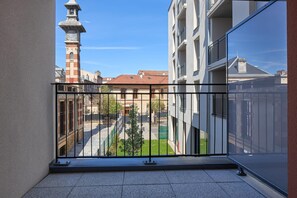 标准房, 1 张大床, 无烟房 | 阳台