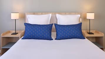 Standaard kamer, 1 queensize bed, niet-roken | Gratis babybedden, gratis wifi, beddengoed, rolstoeltoegang