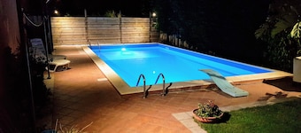 Sicily villa with pool just 600m from the sea