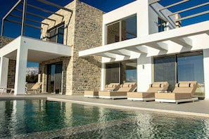 Villa | 3 camere, Internet