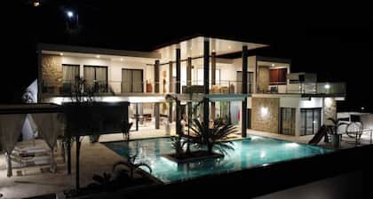 Villa SOPHIE Glamour Beach room 2