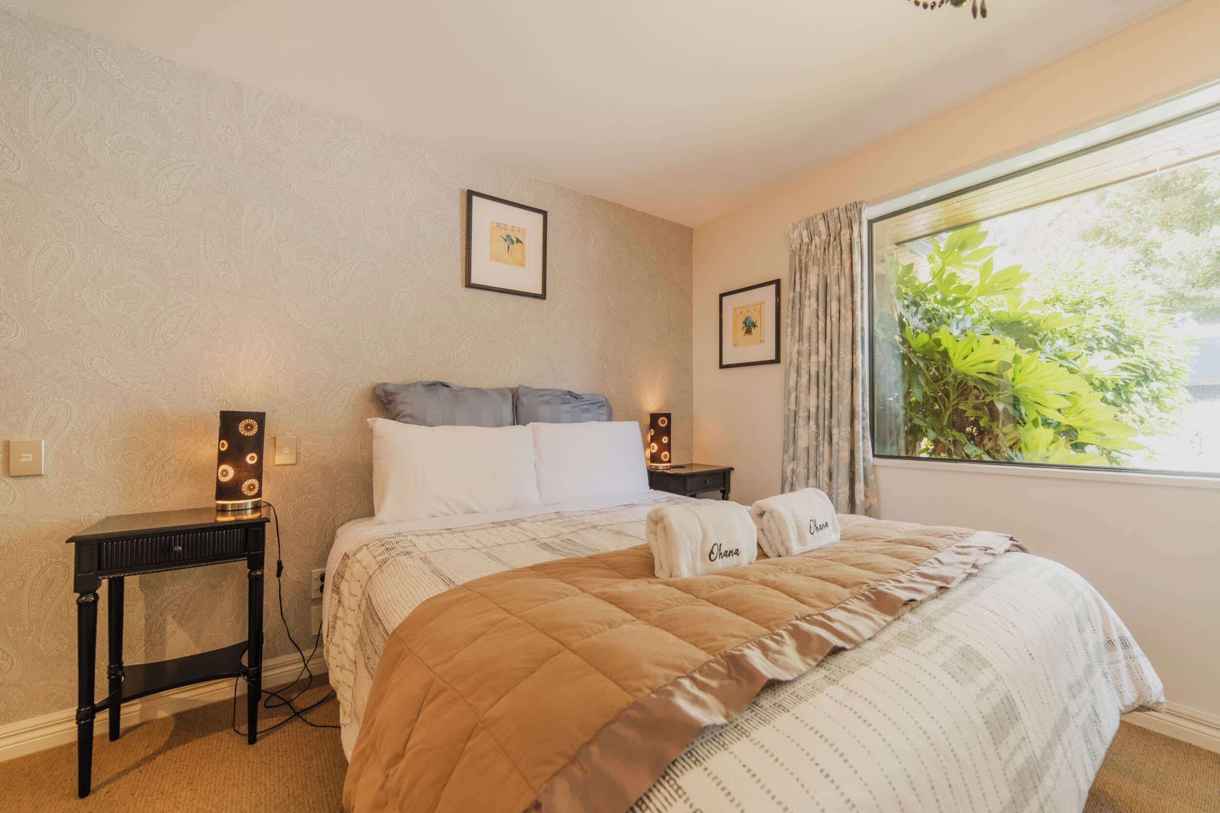 2 多间卧室、WiFi、床单