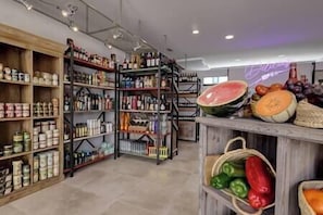 Gift shop