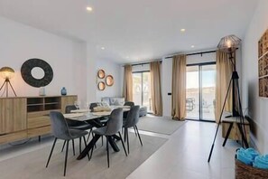 Dining - Luxurious Apartment @ Estepona Hills with views! (Estepona)
