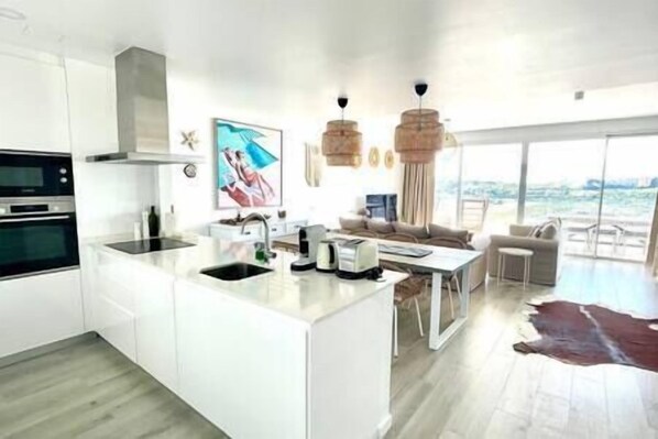 Fridge, microwave, oven, dishwasher - Stunning Three Bedroom Townhouse (Estepona)