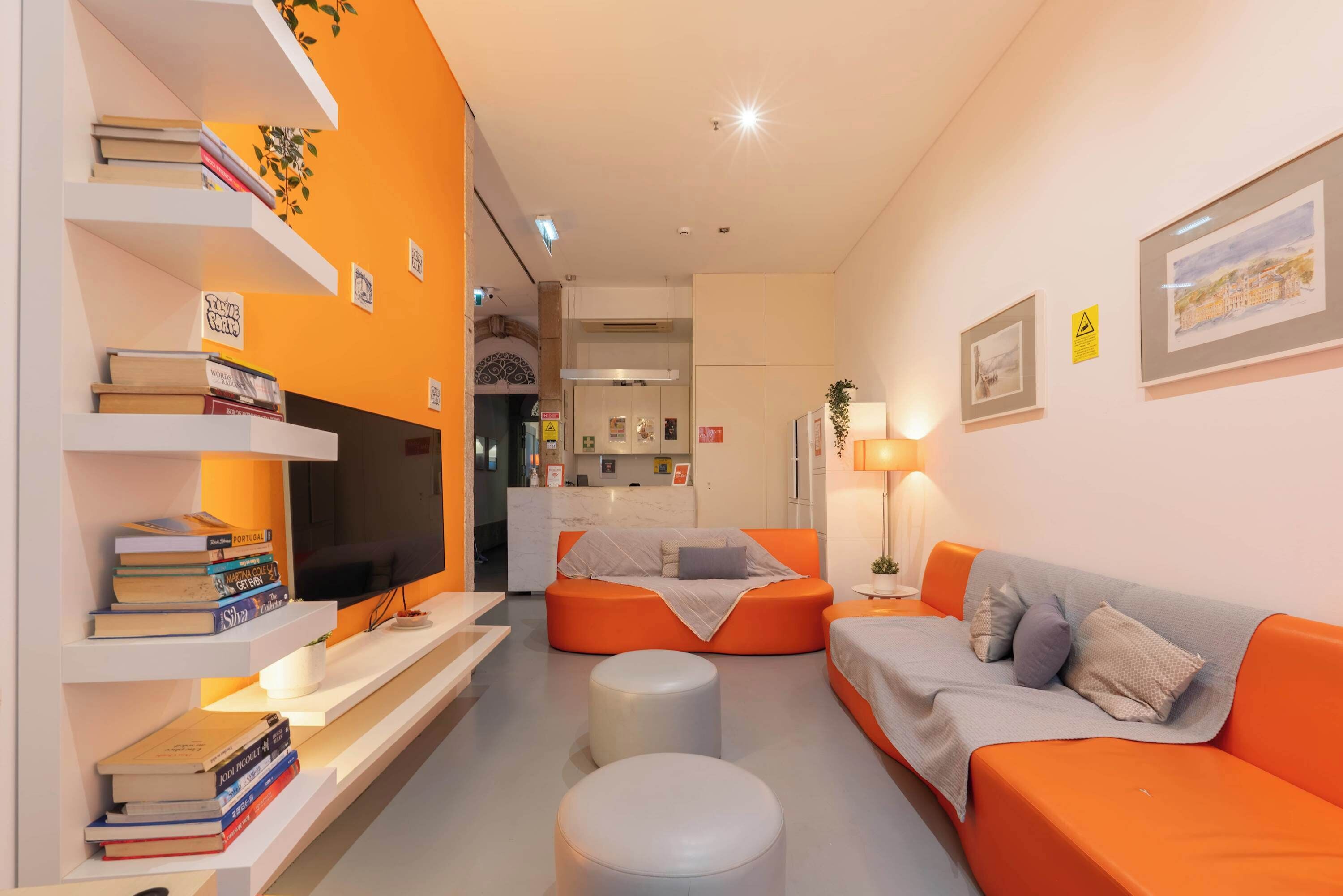 Porto Lounge Hostel - Cozy Bed In Female Dorm - Porto