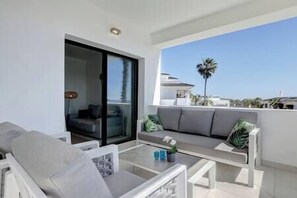 Terrace/patio - 2 Bed Apartment @ Estepona Hills, Great Sea Views! (Estepona)