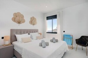 2 bedrooms, iron/ironing board, WiFi, bed sheets - 2 Bed Apartment @ Estepona Hills, Great Sea Views! (Estepona)