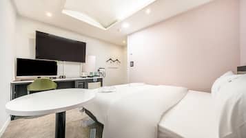 Deluxe Double Room | Free WiFi