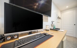 Standard Double Room | Free WiFi