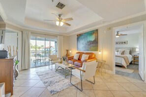Apartment (2 Bedrooms) | Interior - Centrally Located Orlando Apt w/ Pool Access! (Orlando)