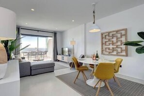 Interior - New 2 Bed Penthouse @ Estepona Hills With Sea View (Estepona)