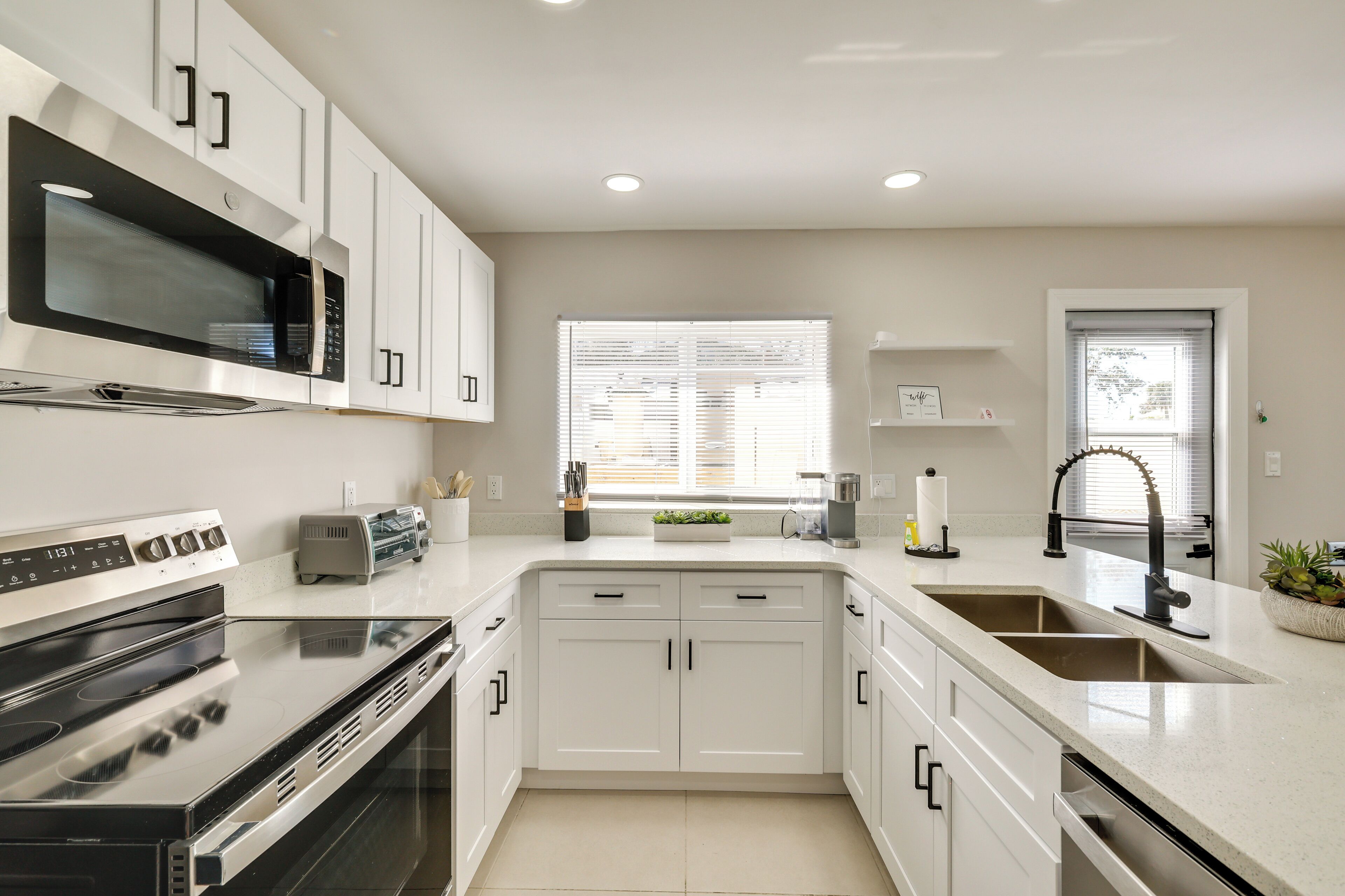 Apartment (1 Bedroom) | Interior