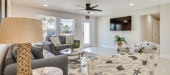 Walk to Fort Myers Beach: Family-friendly Getaway!