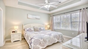 3 bedrooms, iron/ironing board, WiFi, bed sheets