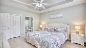 3 室のベッドルーム、アイロン / アイロン台、WiFi、ベッドシーツ