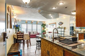 Apartment (1 Bedroom) | Interior - Steps to Myrtle Beach: Condo w/ Resort Amenities (Myrtle Beach)