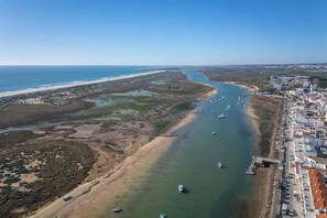 Beach - Bright & Cozy House with Terrace by HostWise (Cabanas)