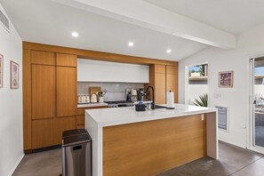 Fridge, microwave, oven, stovetop - Navigate Stays Best Designed Golfside Retreat (Palm Springs)