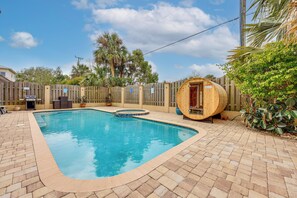 Apartment (1 Bedroom) | Front of property