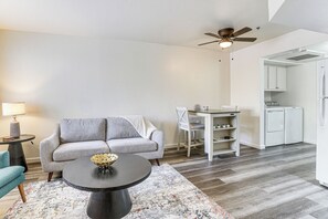 Apartment (1 Bedroom) | Interior