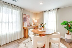 Rumah (3 Bedrooms) | Interior