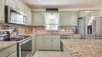 House (3 Bedrooms) | Bahagian dalam