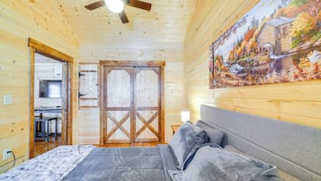 House (1 Bedroom) | Interior