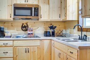 House (1 Bedroom) | Interior