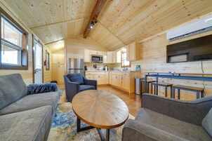 House (1 Bedroom) | Front of property