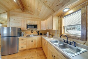 House (1 Bedroom) | Interior