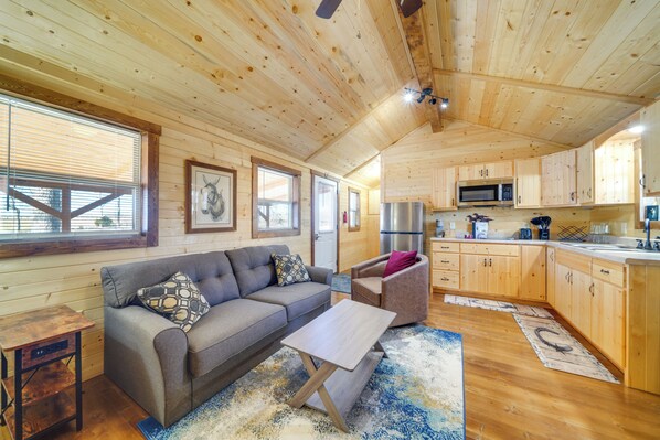 House (1 Bedroom) | Interior