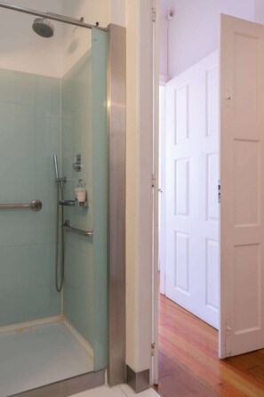 Dusche, Haartrockner