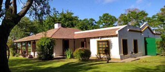 Beautiful Farm Boutique Homestay Chacra La CH - 200 m2 1 hectare park pool wifi