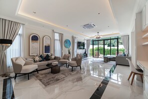 Elite Villa | Living area