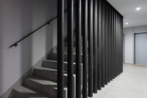 Interior - Host Wise - Stylish & Bright Flat with Balcony (Matosinhos)