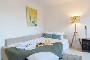2 Schlafzimmer, Bügeleisen/Bügelbrett, Reisekinderbett, kostenloses WLAN