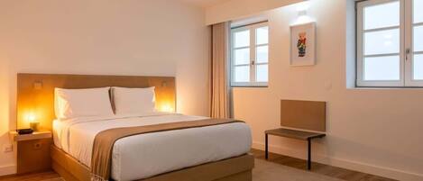 Strykejern/-brett, reiseseng for barn, wi-fi og sengetøy