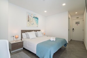 1 bedroom, desk, iron/ironing board, free WiFi