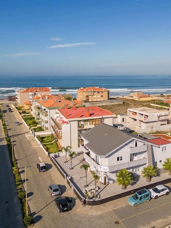 Exterior. Host Wise Arvore - Triple Room w/ Terrace & Pool