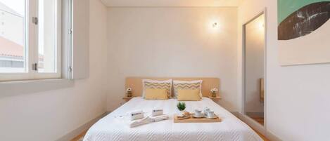 1 soverom, strykejern/-brett, wi-fi (inkludert) og sengetøy