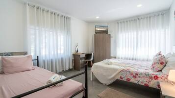 1 Schlafzimmer, Schreibtisch, Bügeleisen/Bügelbrett, kostenloses WLAN