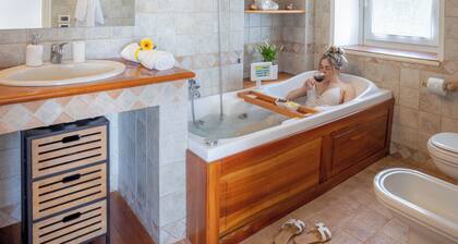Villa LeMarche b&b