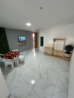 Apartment, Balcony | Living room | 32-inch Smart TV with cable channels