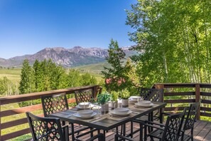 House, 4 Bedrooms | Outdoor dining - Wapiti Lane 4 Bedroom Home (Telluride)