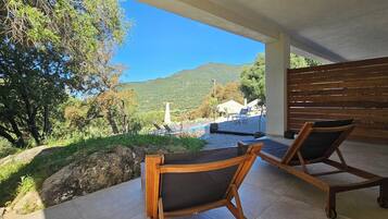 2 bedrooms, premium bedding, Select Comfort beds, minibar