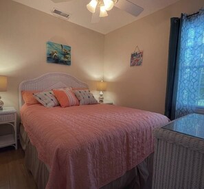 3 bedrooms, iron/ironing board, WiFi