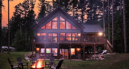 Elk Run – New Luxury Lakefront Cabin on LCO